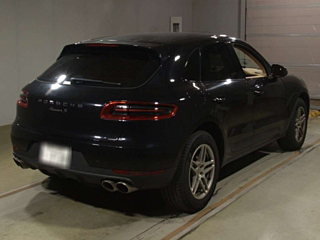 PORSCHE MACAN 2016