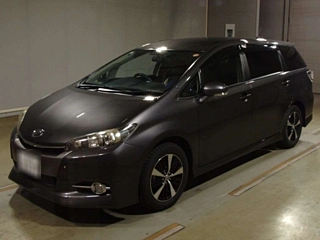 TOYOTA WISH 2014