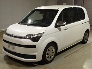 TOYOTA SPADE 2017
