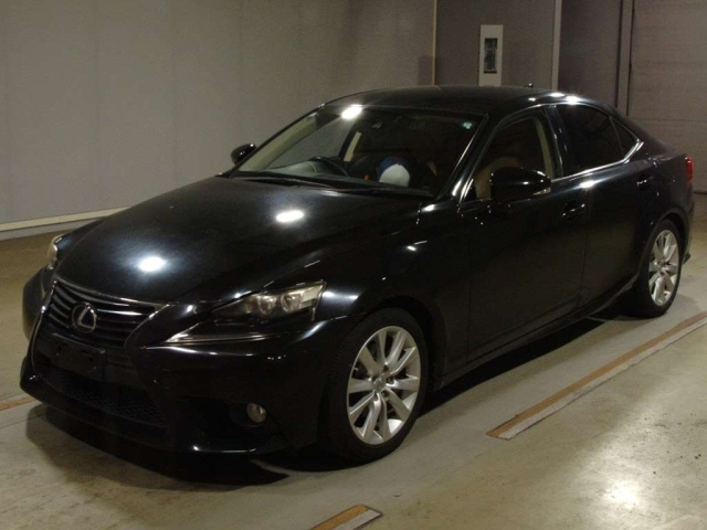 LEXUS IS 2013