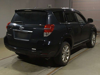 TOYOTA VANGUARD 2010