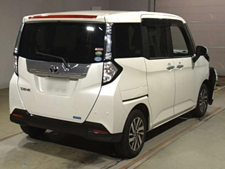 TOYOTA TANK 2019