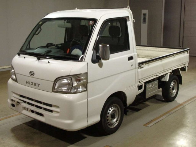 DAIHATSU HIJET TRUCK 2011