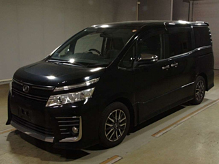 TOYOTA VOXY 2015