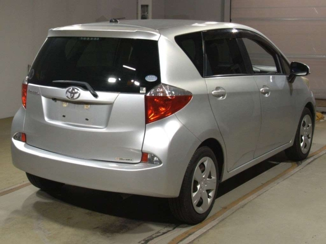 TOYOTA RACTIS 2012