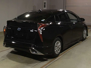 TOYOTA PRIUS 2018