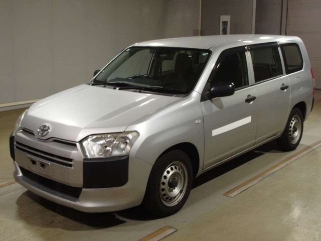 TOYOTA PROBOX 2017