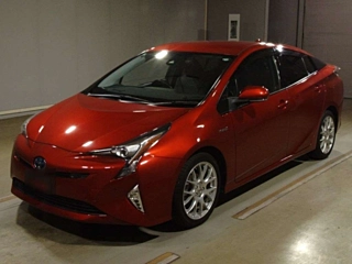 TOYOTA PRIUS 2018