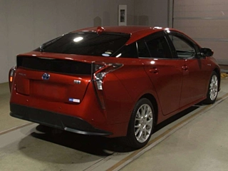 TOYOTA PRIUS 2018