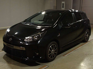 TOYOTA AQUA 2019