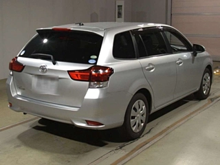 TOYOTA COROLLA FIELDER 2016