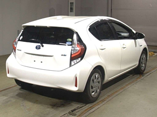 TOYOTA AQUA 2018