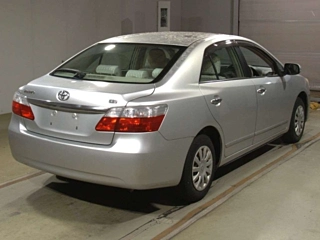 TOYOTA PREMIO 2008