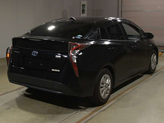 TOYOTA PRIUS 2018