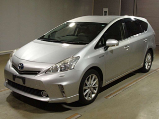 TOYOTA PRIUS ALPHA 2012