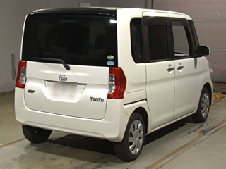 DAIHATSU TANTO 2014