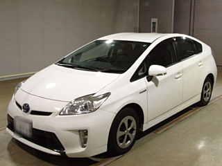 TOYOTA PRIUS 2013