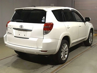 TOYOTA VANGUARD 2010