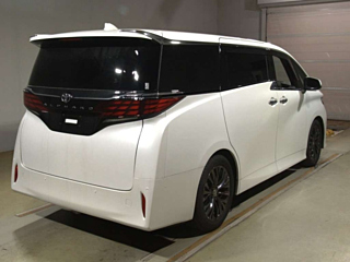 TOYOTA ALPHARD 2024