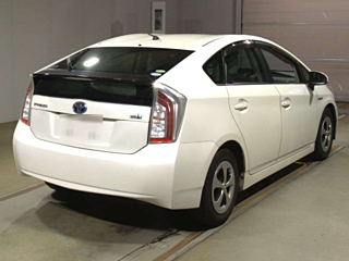 TOYOTA PRIUS 2012