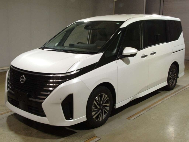 NISSAN SERENA 2023