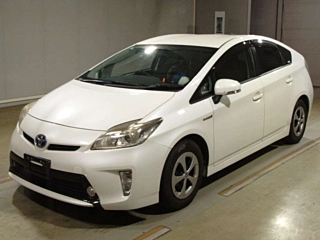 TOYOTA PRIUS 2013