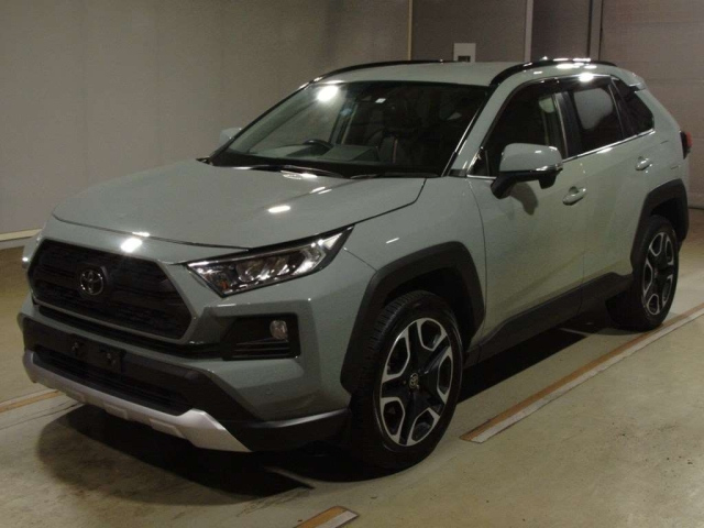 TOYOTA RAV4 2020