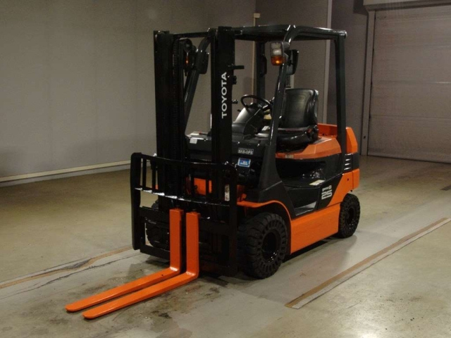 TOYOTA FORKLIFT 2018