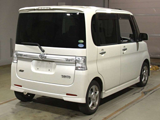 DAIHATSU TANTO 2012