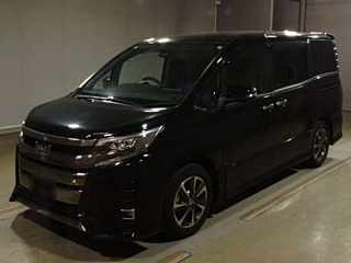 TOYOTA NOAH 2019
