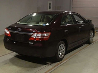 TOYOTA PREMIO 2010