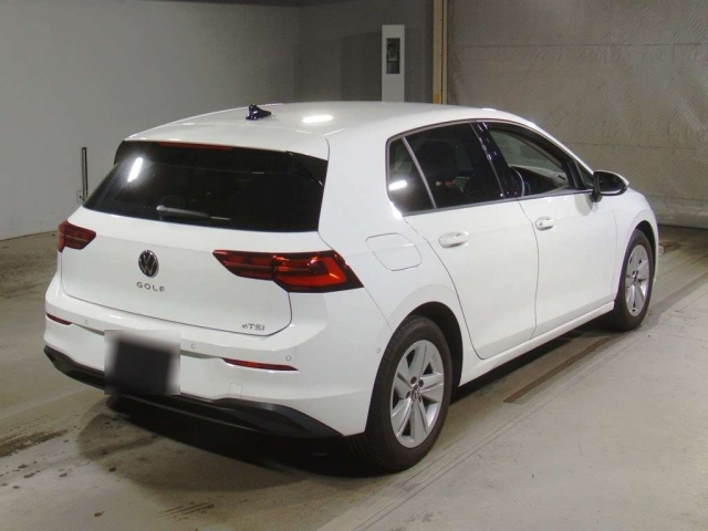 VOLKSWAGEN GOLF 2022