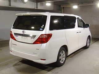 TOYOTA ALPHARD 2011