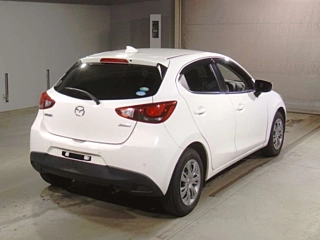 MAZDA DEMIO 2018