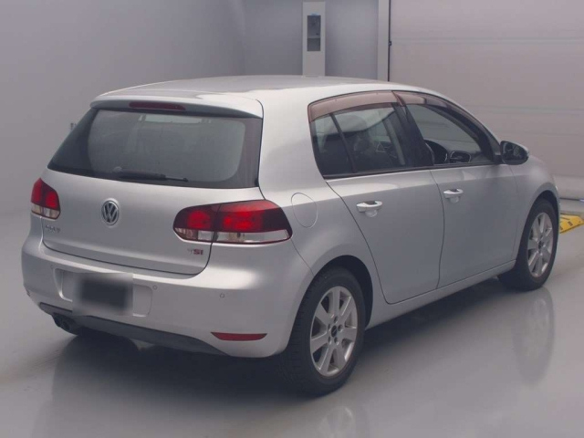 VOLKSWAGEN GOLF 2009