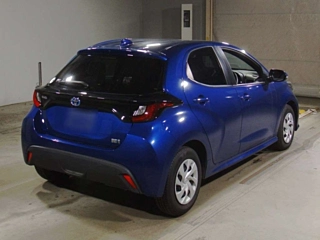 TOYOTA YARIS 2021