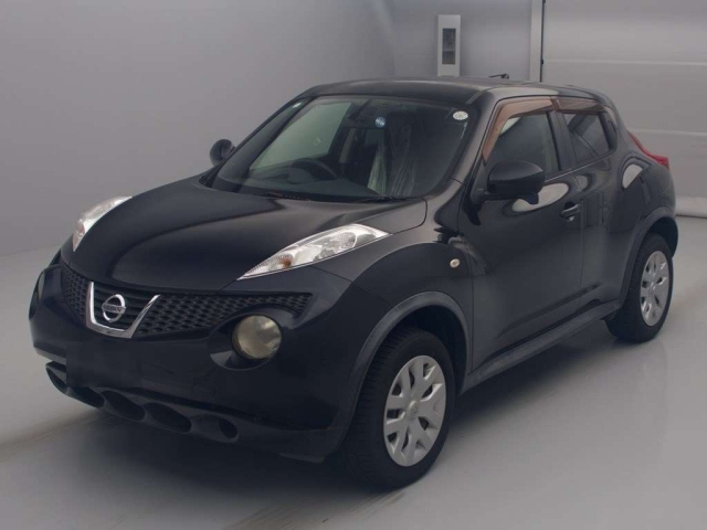 NISSAN JUKE 2011