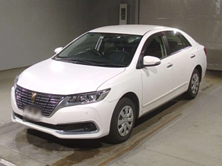 TOYOTA PREMIO 2020
