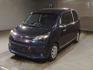 TOYOTA SPADE 2012