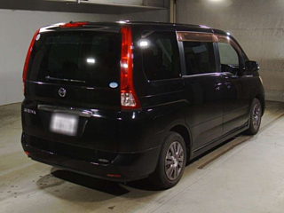 NISSAN SERENA 2010