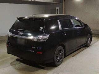 TOYOTA WISH 2012