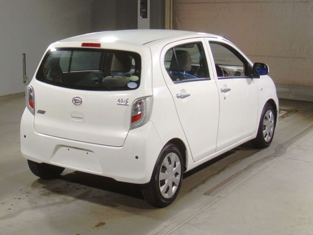 DAIHATSU MIRA E S 2014
