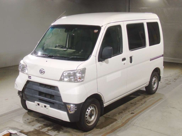 DAIHATSU HIJET VAN 2019