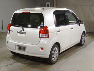 TOYOTA PORTE 2014