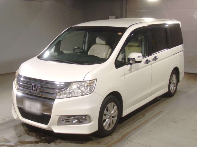 HONDA STEP WAGON 2012