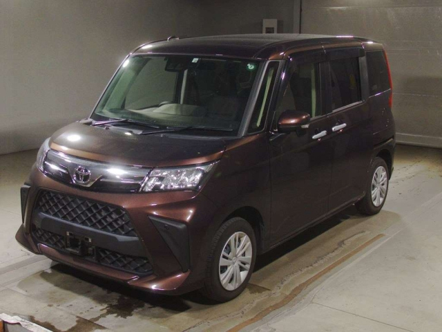 TOYOTA ROOMY 2022