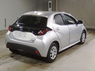 TOYOTA YARIS 2021