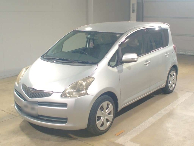TOYOTA RACTIS 2010