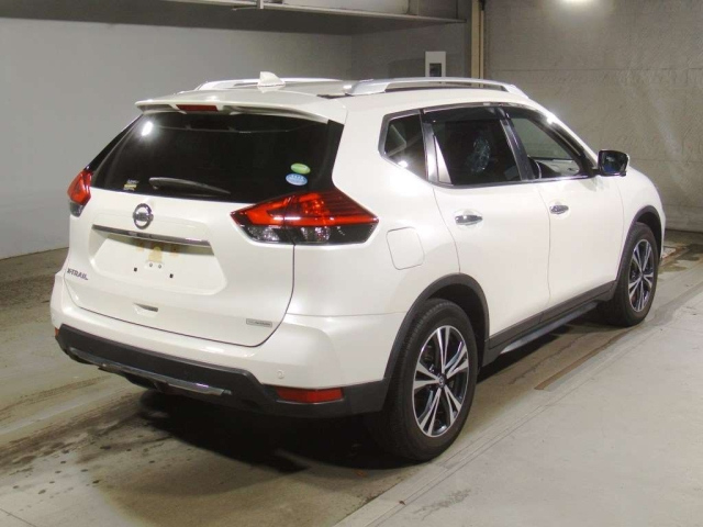 NISSAN X-TRAIL 2020