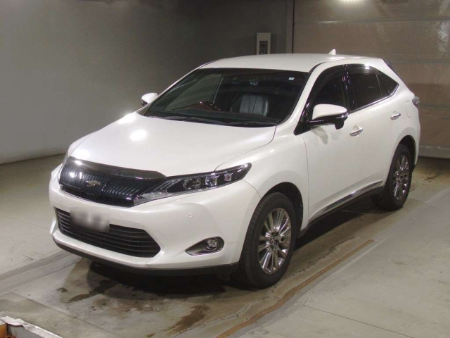 TOYOTA HARRIER 2015